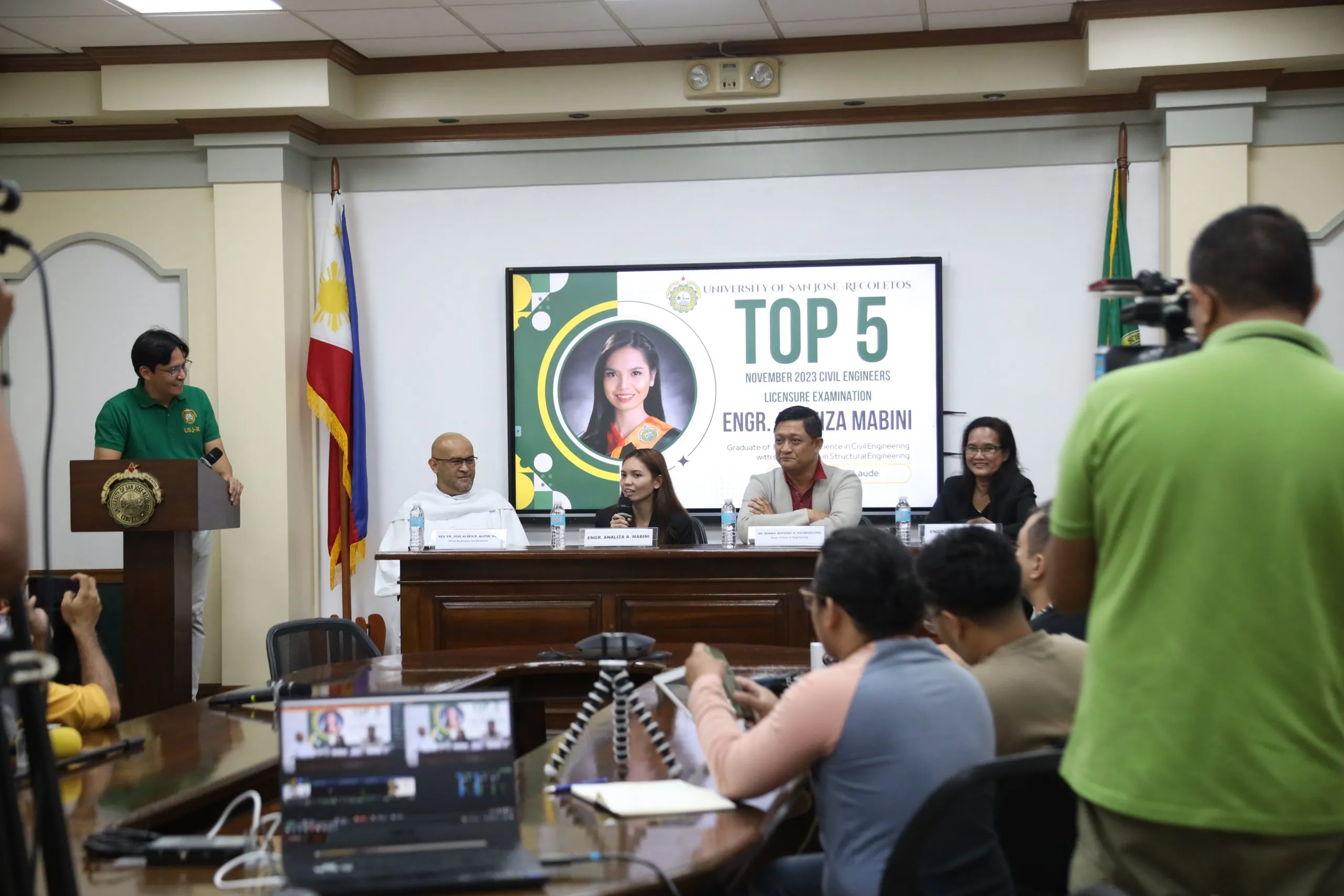 Thriving Community for Future Leaders